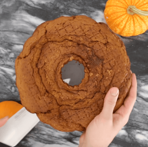 Mega Pumpkin Cake