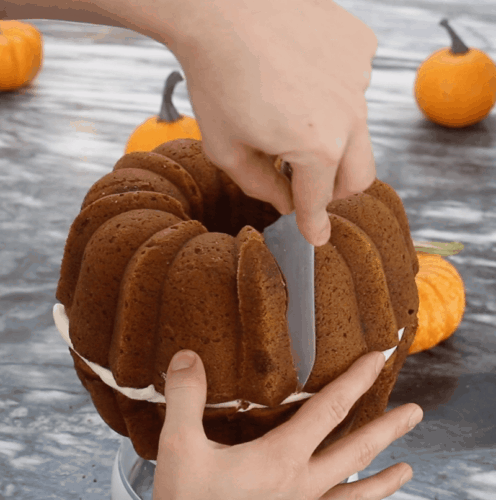 Mega Pumpkin Cake