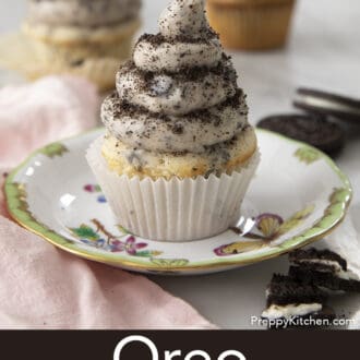 Pinterest graphic of an Oreo cupcake with Oreo frosting on a plate.