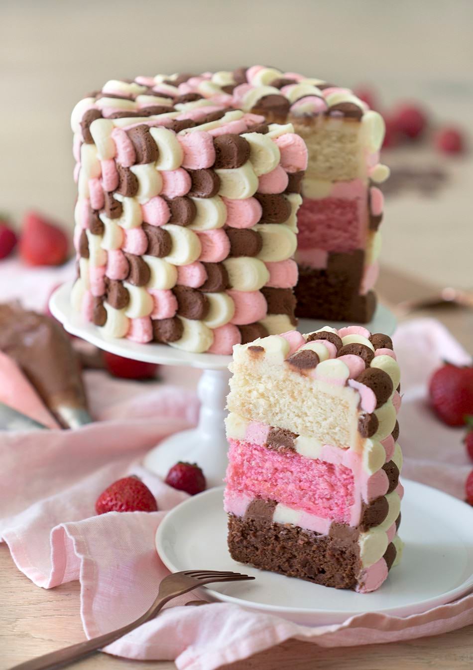Neapolitan cake