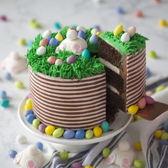 Bunny butt cake