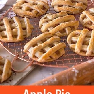 A pinterest graphic of apple pie cookies