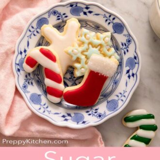 A pinterest graphic for sugar cookie icing