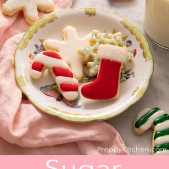 A pinterest graphic for sugar cookie icing
