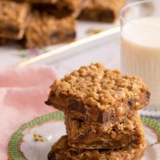 Pinterest graphic of three carmelitas on a plate.