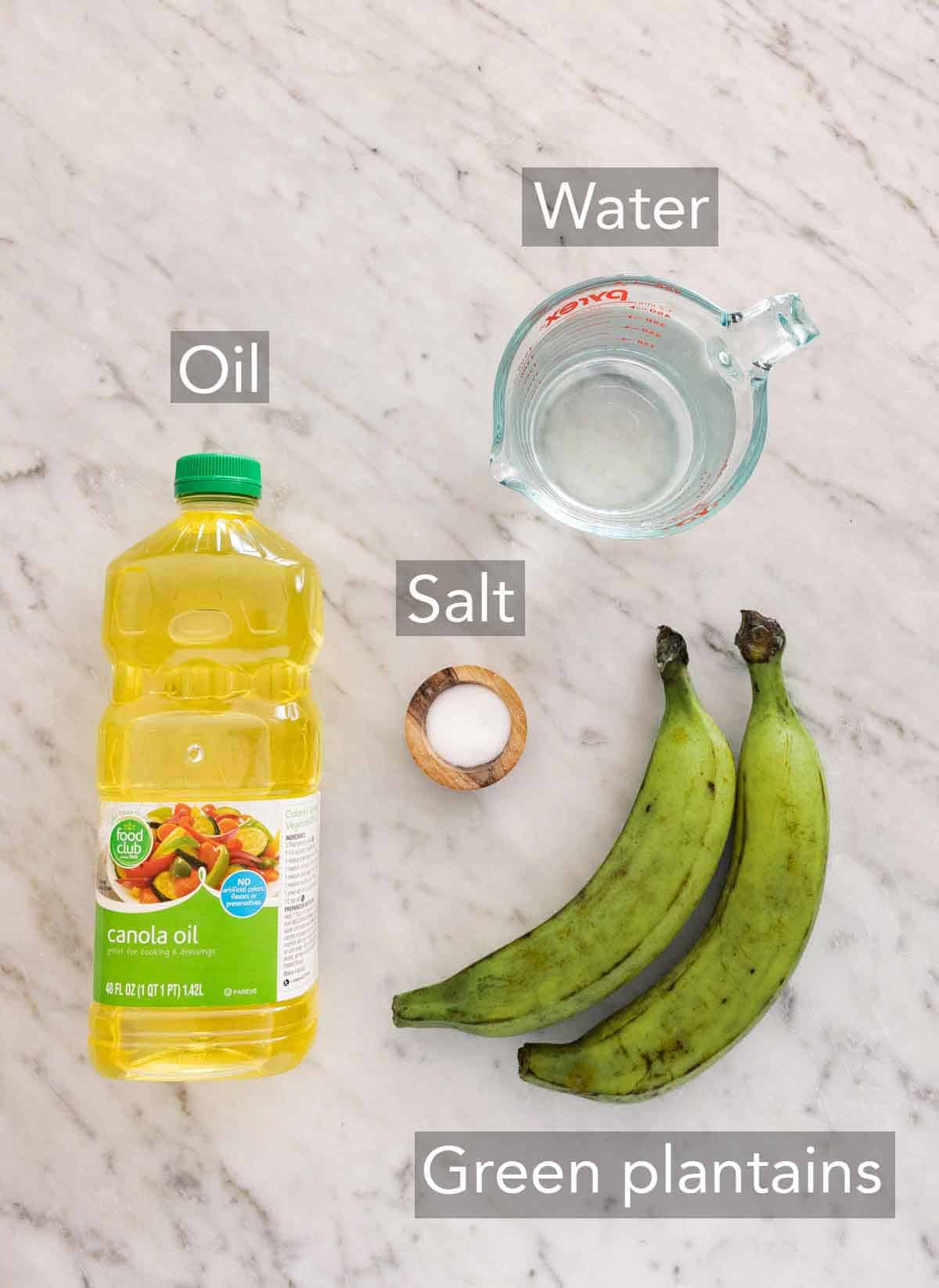 Ingredients needed to make tostones.