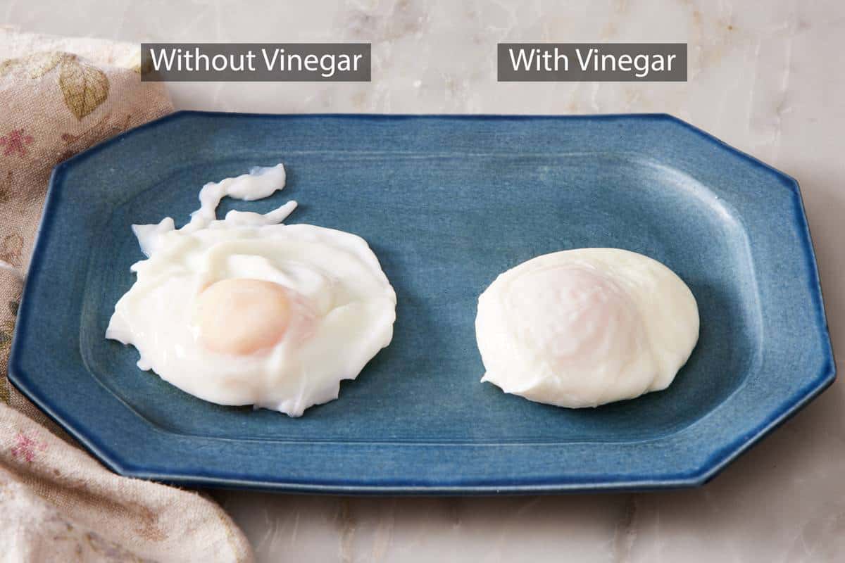 Two poached eggs side by side, one poached with vinegar in the water and the other without.